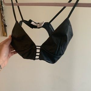 pleather bralett